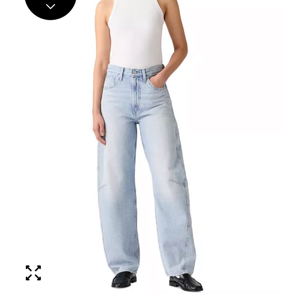 Levi’s Women's Cinch High-Rise Barrel-Leg Jeans 26